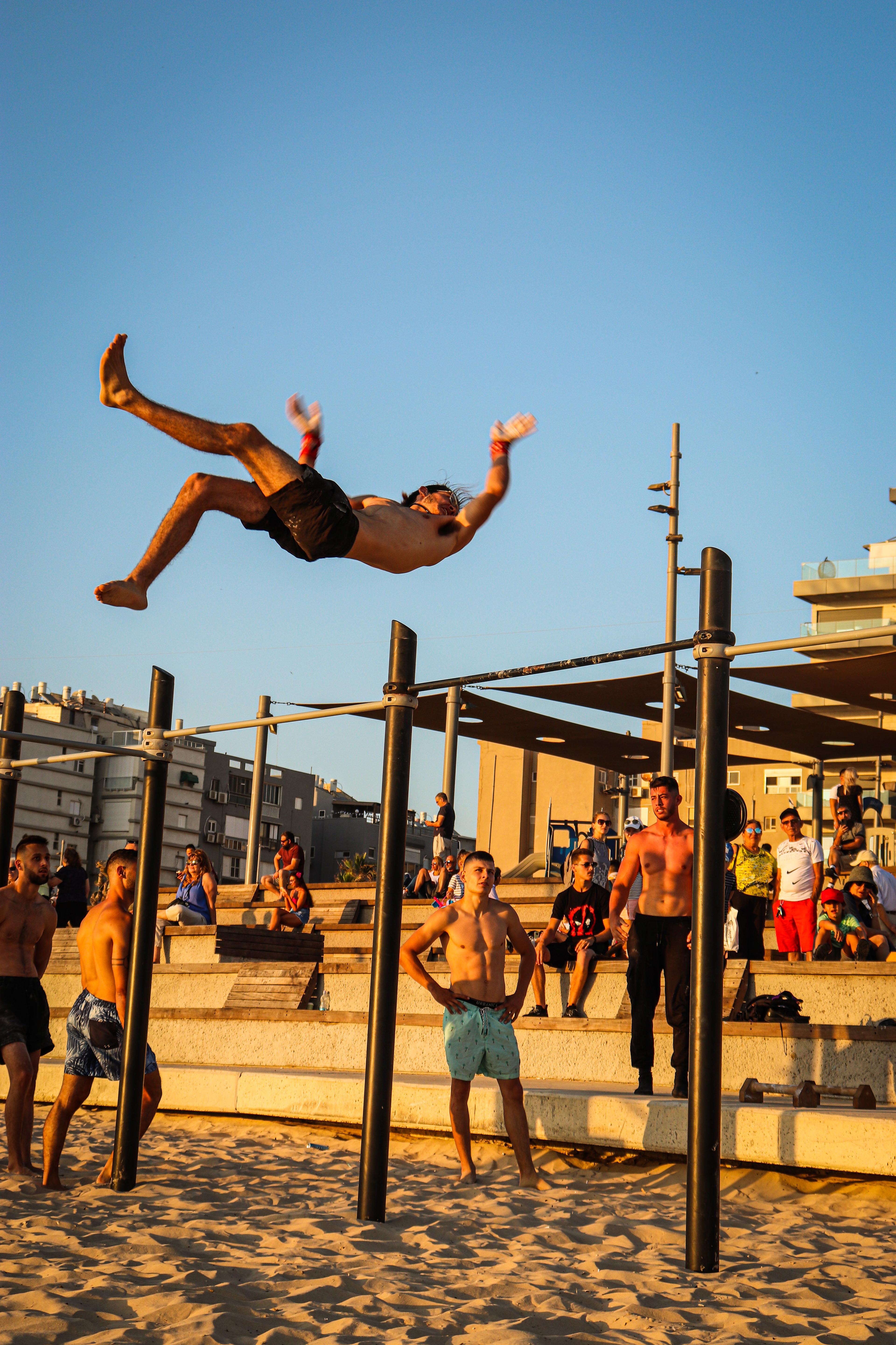 Moshe Babaiskov doing freestyle